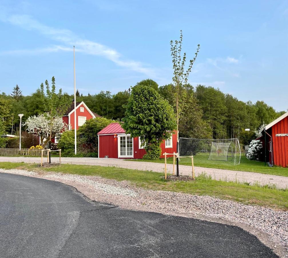 Lyckan - Minihus I Lantlig Miljoe Ulricehamn Bagian luar foto